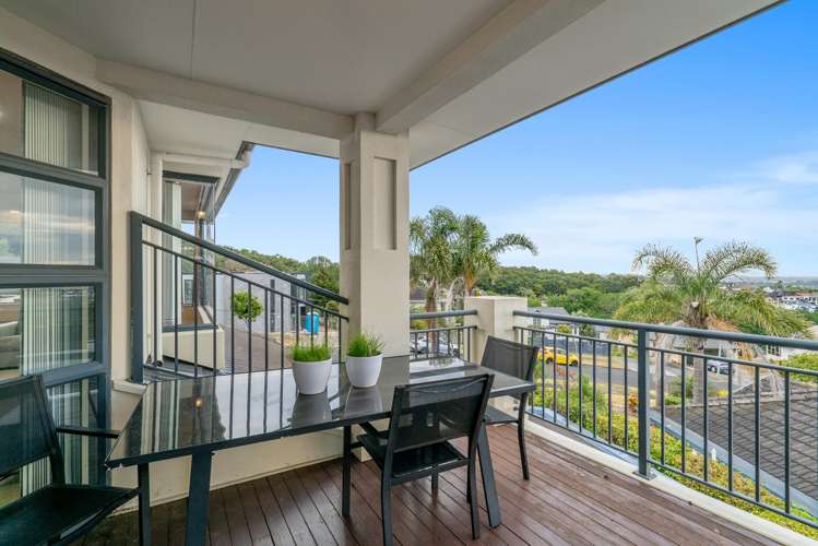 56 Ribbonwood Crescent Goodwood Heights_13