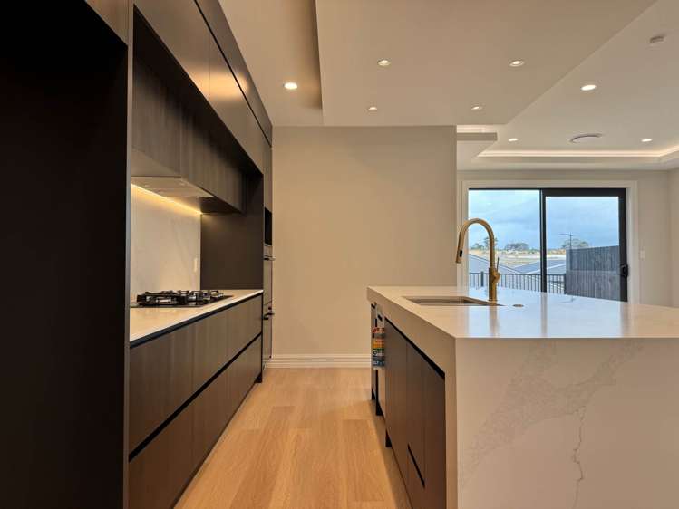 38 Tukutata Crescent_5