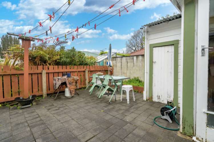 77 North Road North East Valley_12