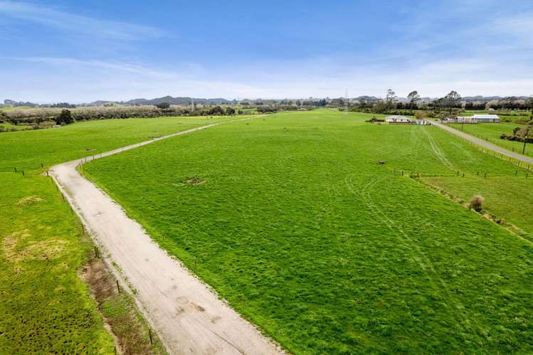 202 Alfred Road Egmont Village_3