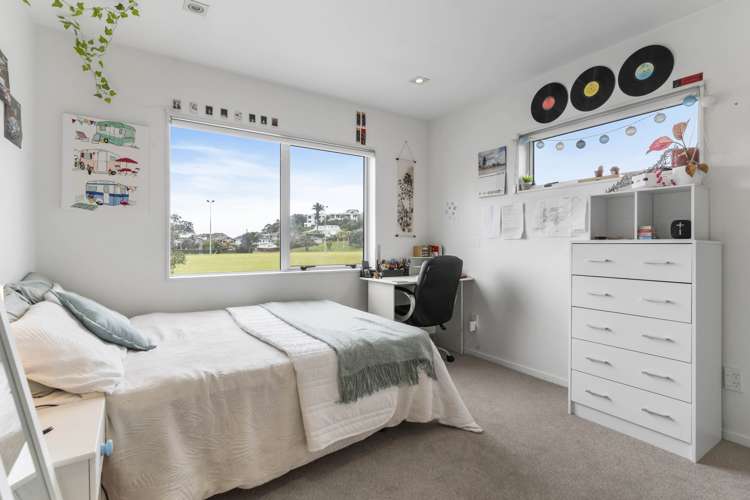 11a William Bayes Place Red Beach_19