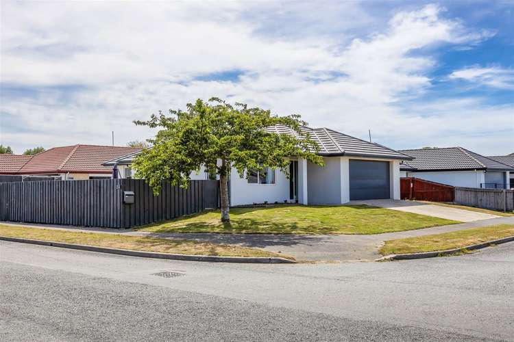 24 Farnborough Street Aranui_14
