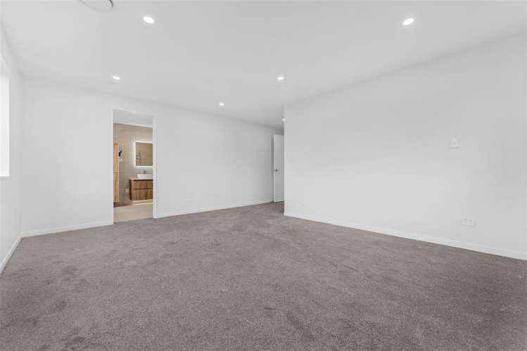 4 Hutukawa Drive Beachlands_33