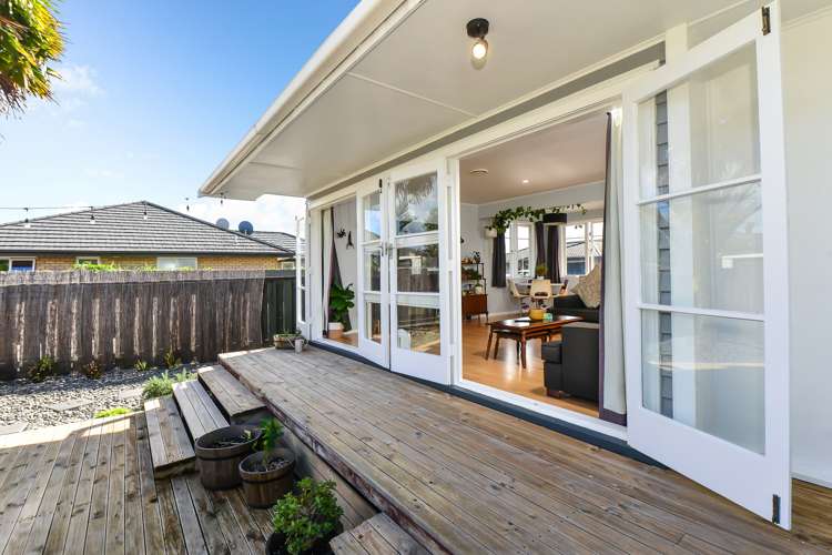 12 Bruce Avenue Glenview_25