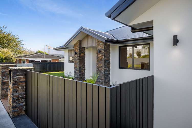 6 Burns Street Westown_30