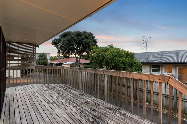 73 Red Beach Road Red Beach_19