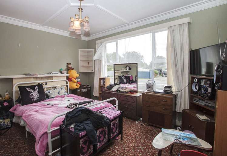 151 Dalrymple Street Strathern_3