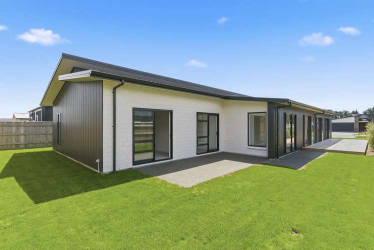 116 The Drive Paraparaumu Beach_25