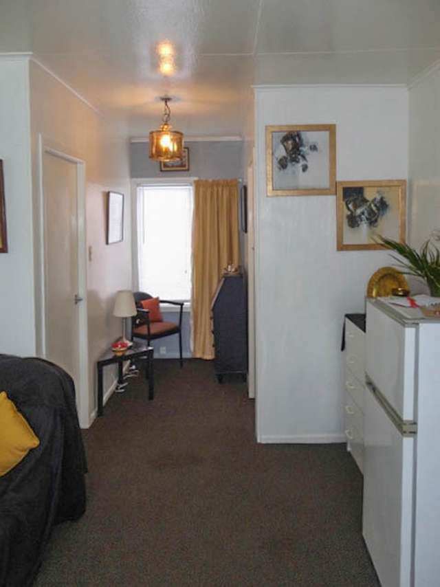 2/35 Brice Street Tauhara_2