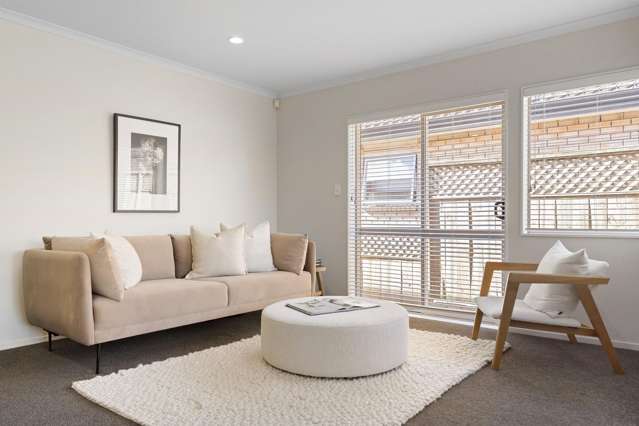 27 Red Hibiscus Road Stanmore Bay_4