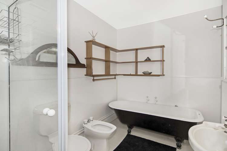 216 Collingwood Street Nelson South_21