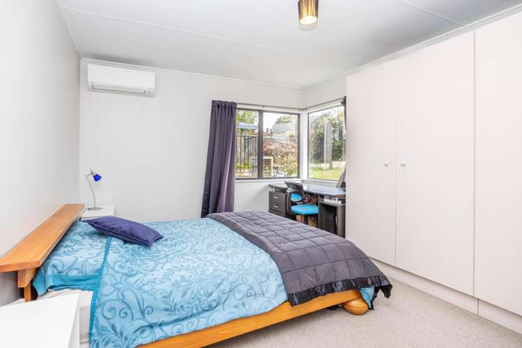 70 Sunnyhills Avenue Glenview_10