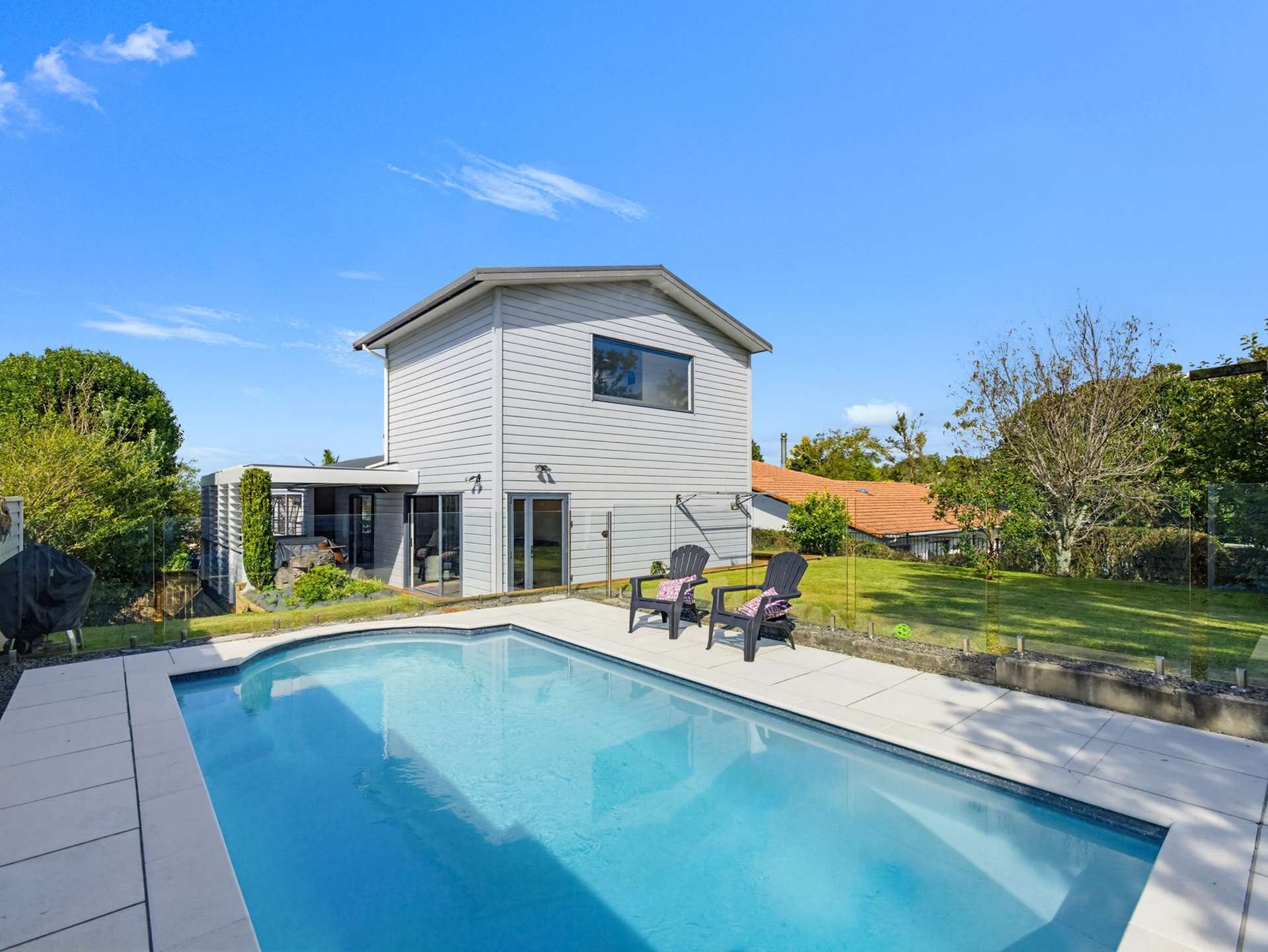 57 John Dee Crescent Red Beach_0