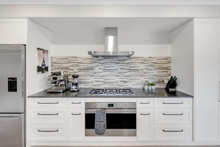 13 Otaota Way Flat Bush_10