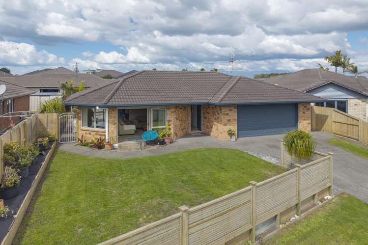 8 Thompson Drive_1