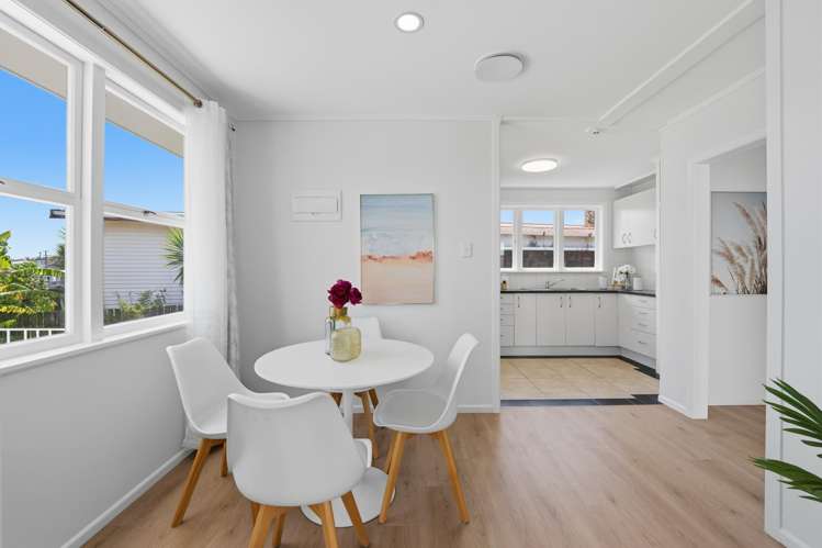 12 Keats Place Blockhouse Bay_5