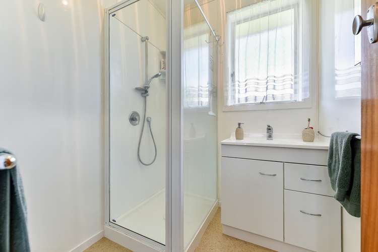 54 Orchard Avenue Enderley_8