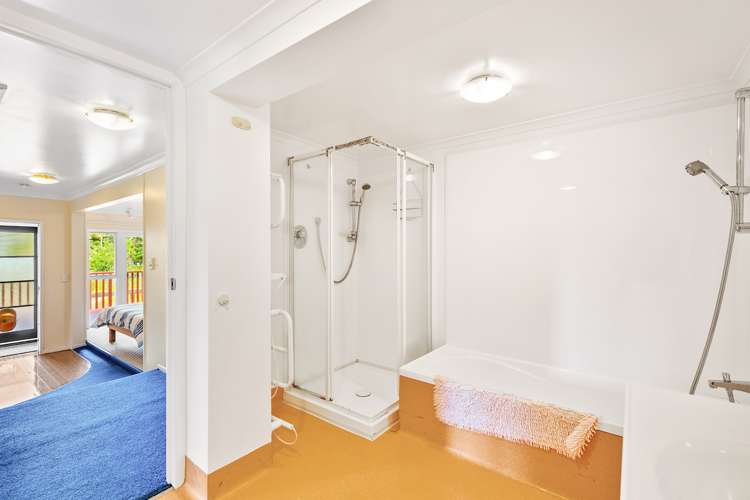 5 Roland Hill Glen Eden_14