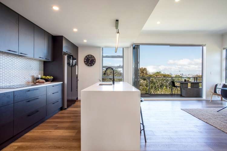 8B Huka Road Birkenhead_11