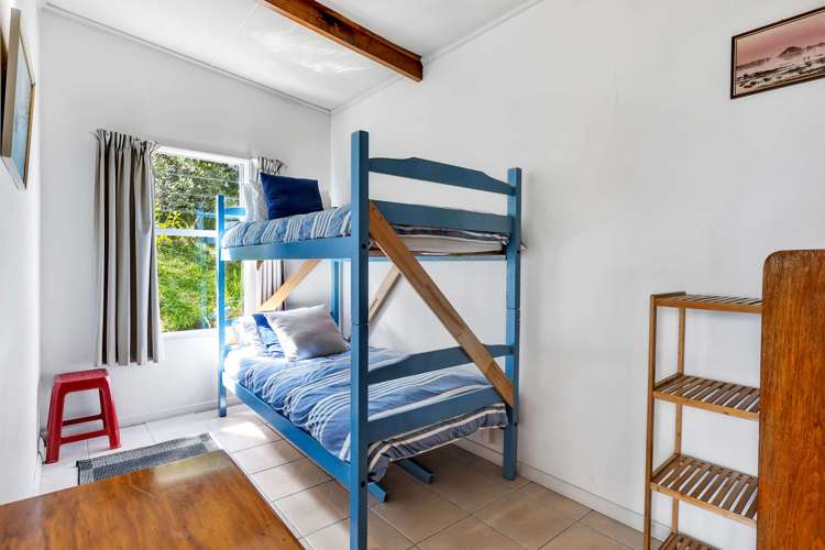 2 Rangikapiti Road Coopers Beach_16