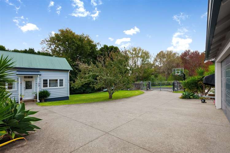 149 Whangaparaoa Road Red Beach_25