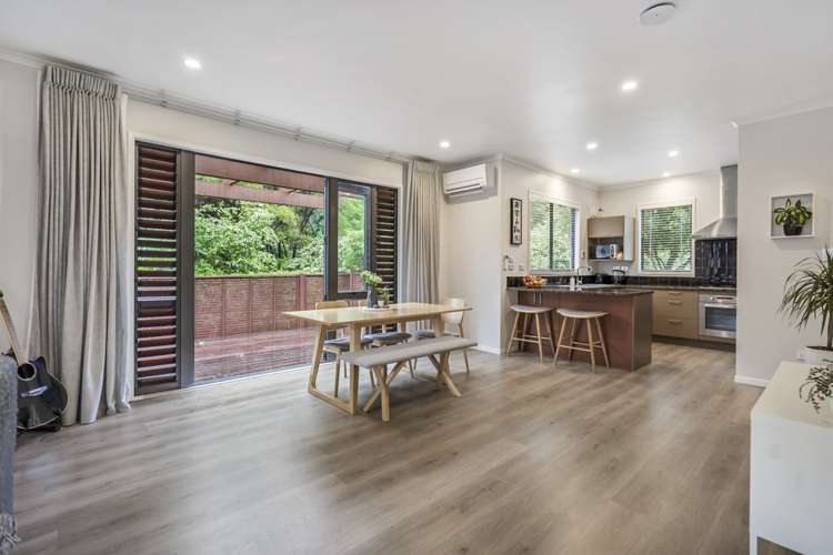 34 Greenbough Lane Greenhithe_5