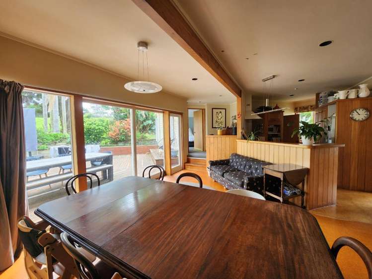 76 Campbell Road 1739_1