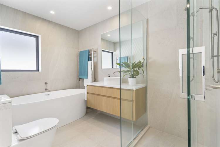 20 Lynton Road Bucklands Beach_24