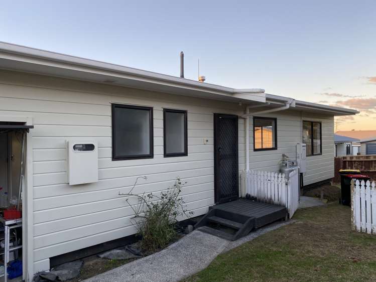 8B Te Arawa Place Welcome Bay_1