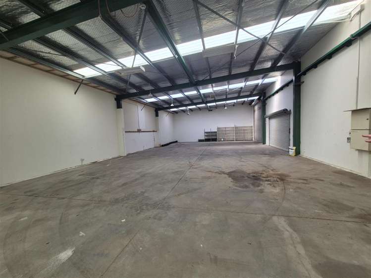 Unit D/5 Tenahaun Place Wigram_3