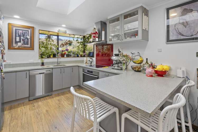 128-130 Port Hills Road Heathcote_10