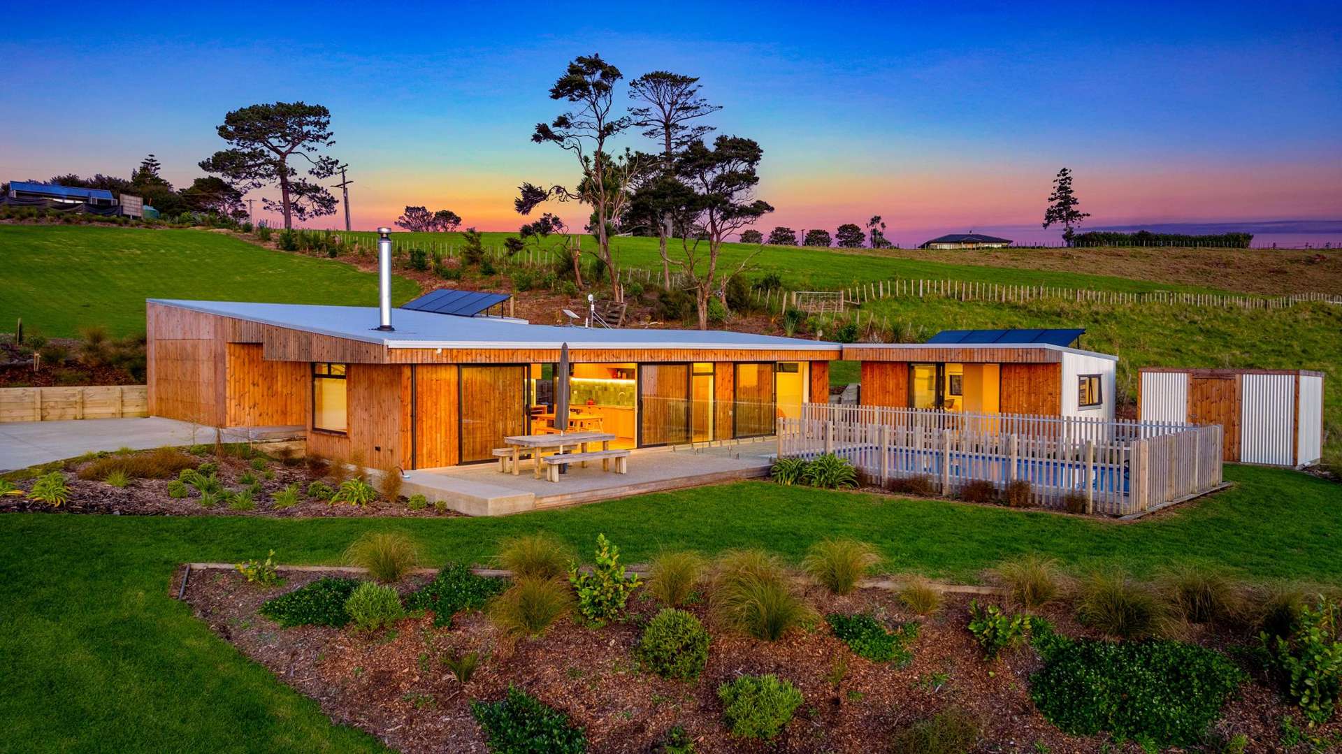 94 Amreins Road Waitakere_0