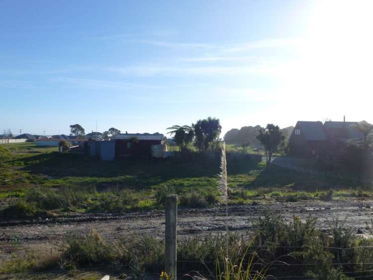 254 Coulson Road Paroa_24