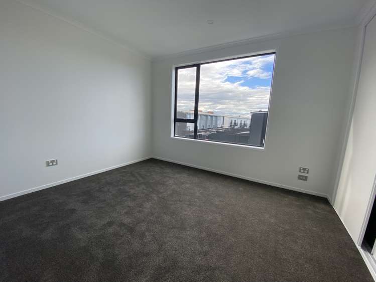 26 Hobsonville Point Road Hobsonville_12