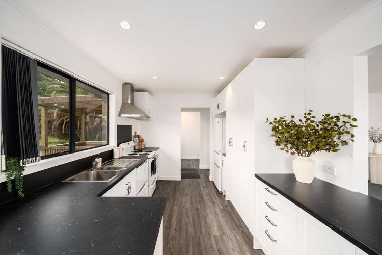 47 Antrim Crescent Wainuiomata_1