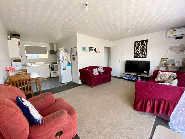 2/109 Wharf road Te Atatu Peninsula_1