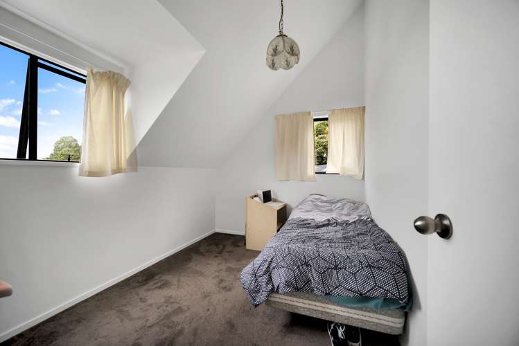 2 Barrington Place Richmond_12