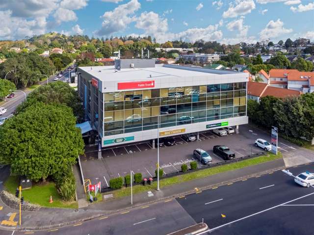 CBRE - High Calibre Office Space