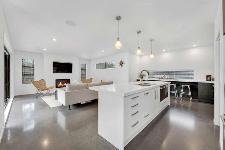 109 Liberty Crescent Beachlands_6