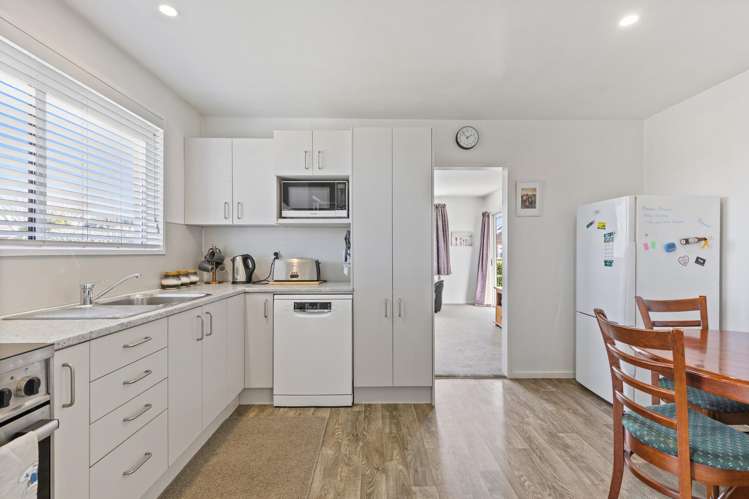 1/2 Ruakaka Street Hornby_3