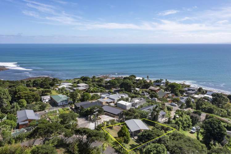 6C Whaanga Road Raglan_39