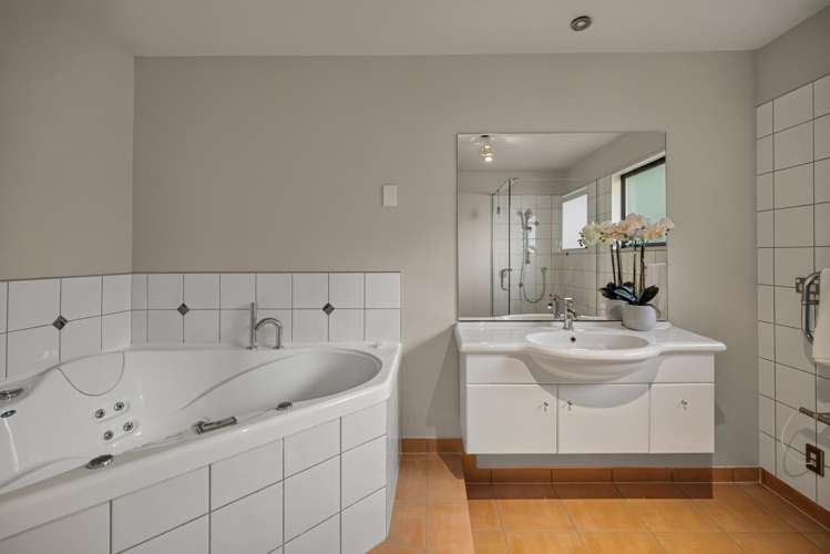 3 Annes Way, Hylton Heights Queenstown_22