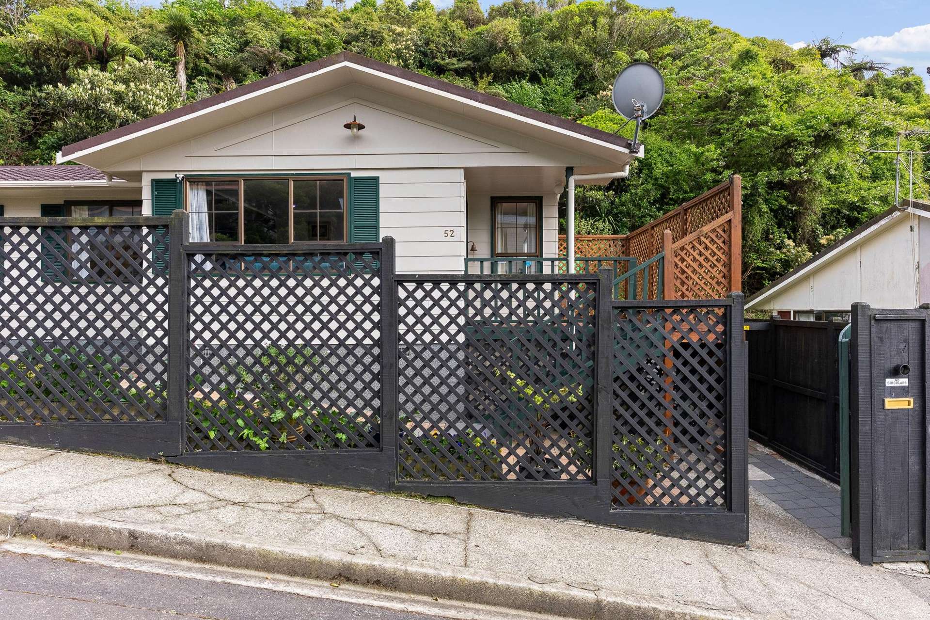 52 Hathaway Avenue Karori_0