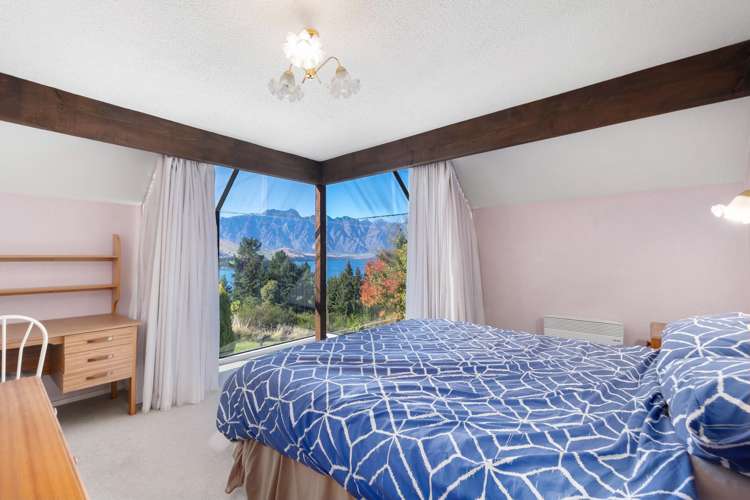 6 Thorn Crescent Fernhill/Sunshine Bay_7