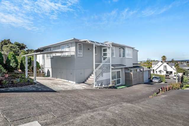Spacious Flexible Living in Prime Howick Location