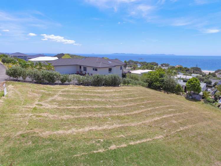 13 Christine Drive Coopers Beach_11