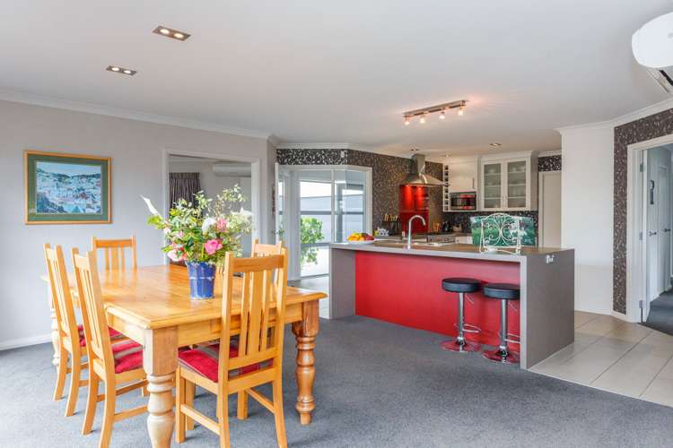 25 Johnstone Drive Fitzherbert_5