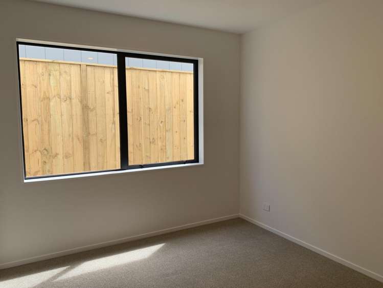 4 TORO PUKE LANE Beachlands_17