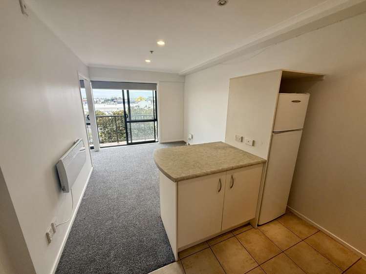 2B/18 Ronwood Ave 10685_1