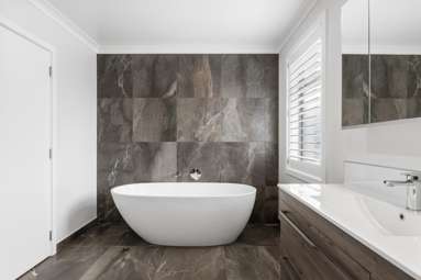 151 Palm Springs Boulevard_2